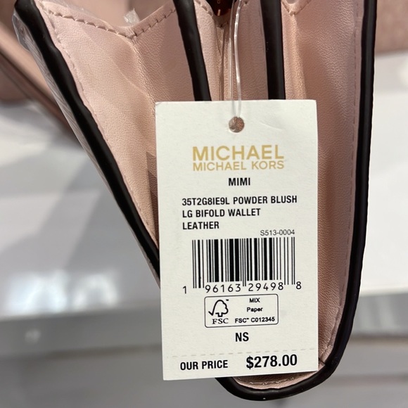 Michael Kors Mimi Large Saffiano Leather Bi-Fold Continental Wallet
Pawder Blush - Picture 10 of 16